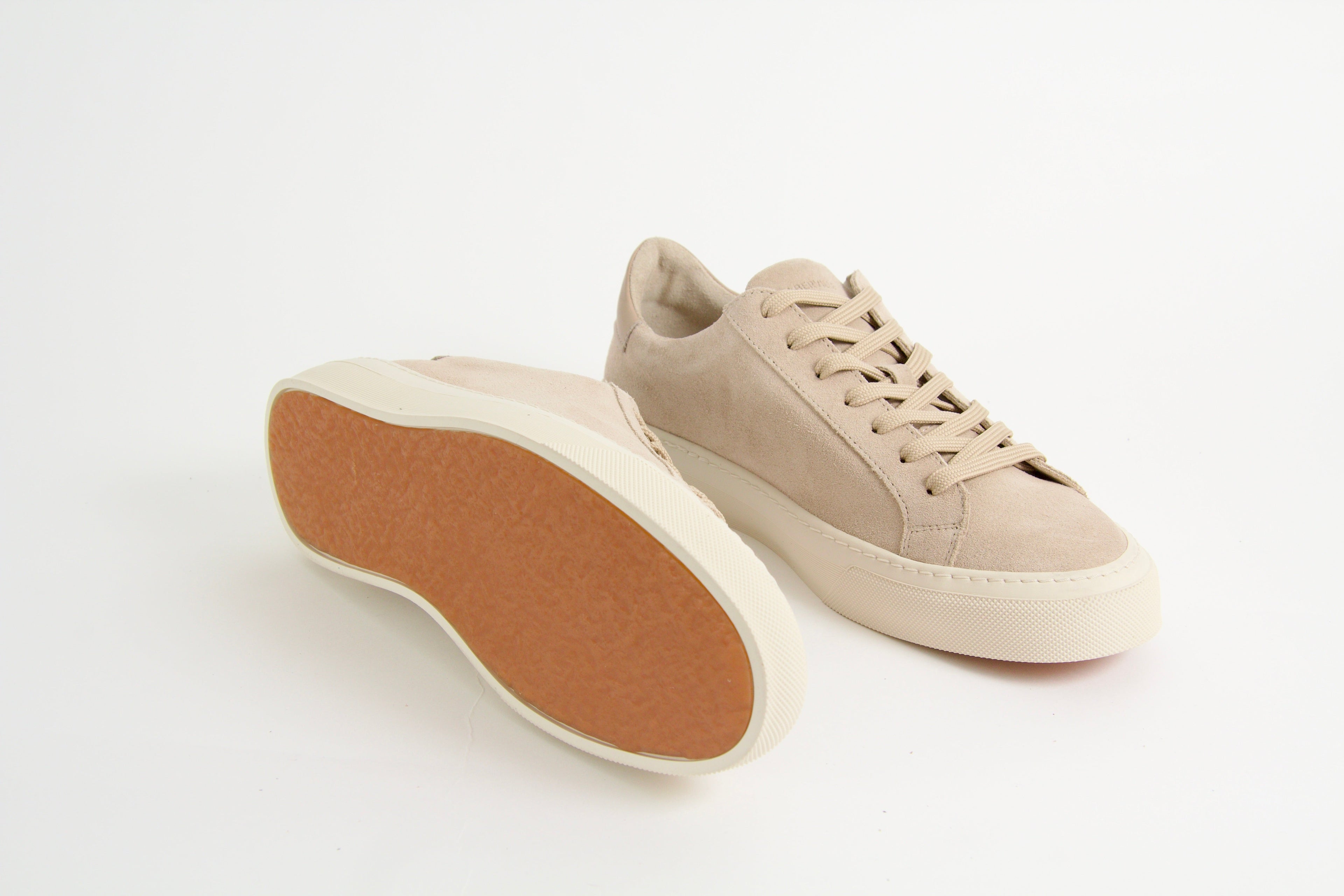 Sneakers för herr i sandfärgat mocka