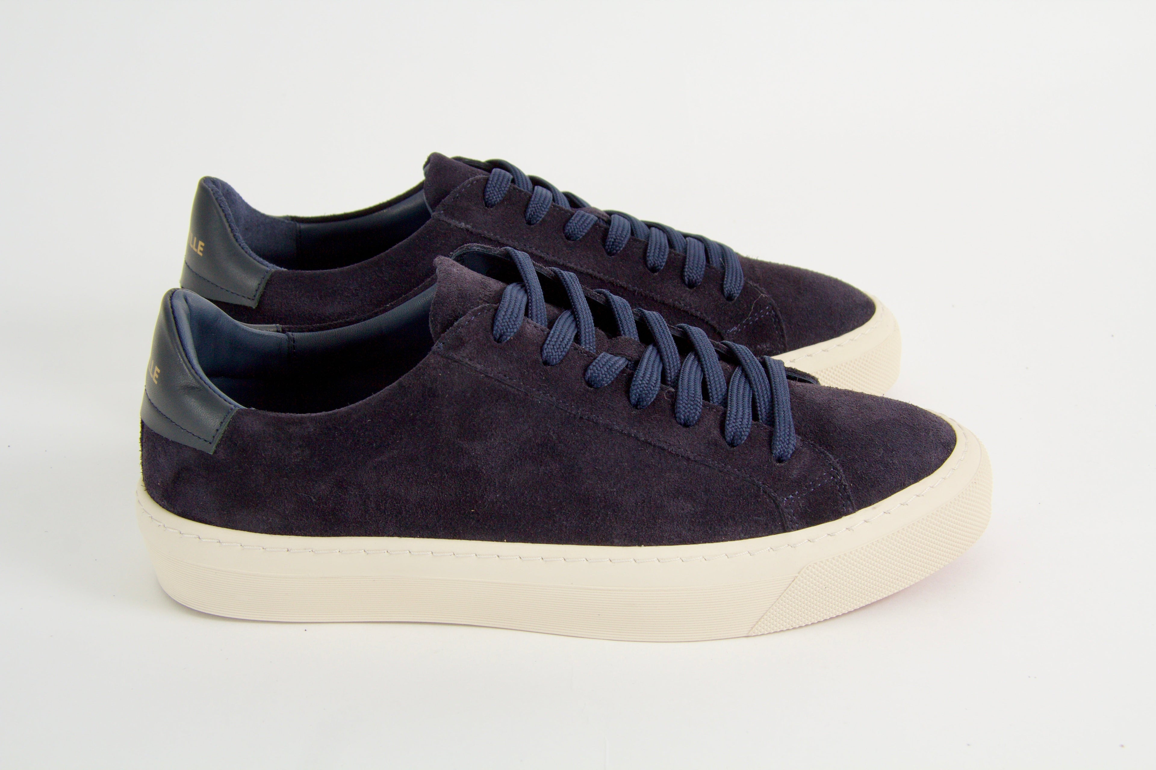 Sneakers för herr i marinblått mocka