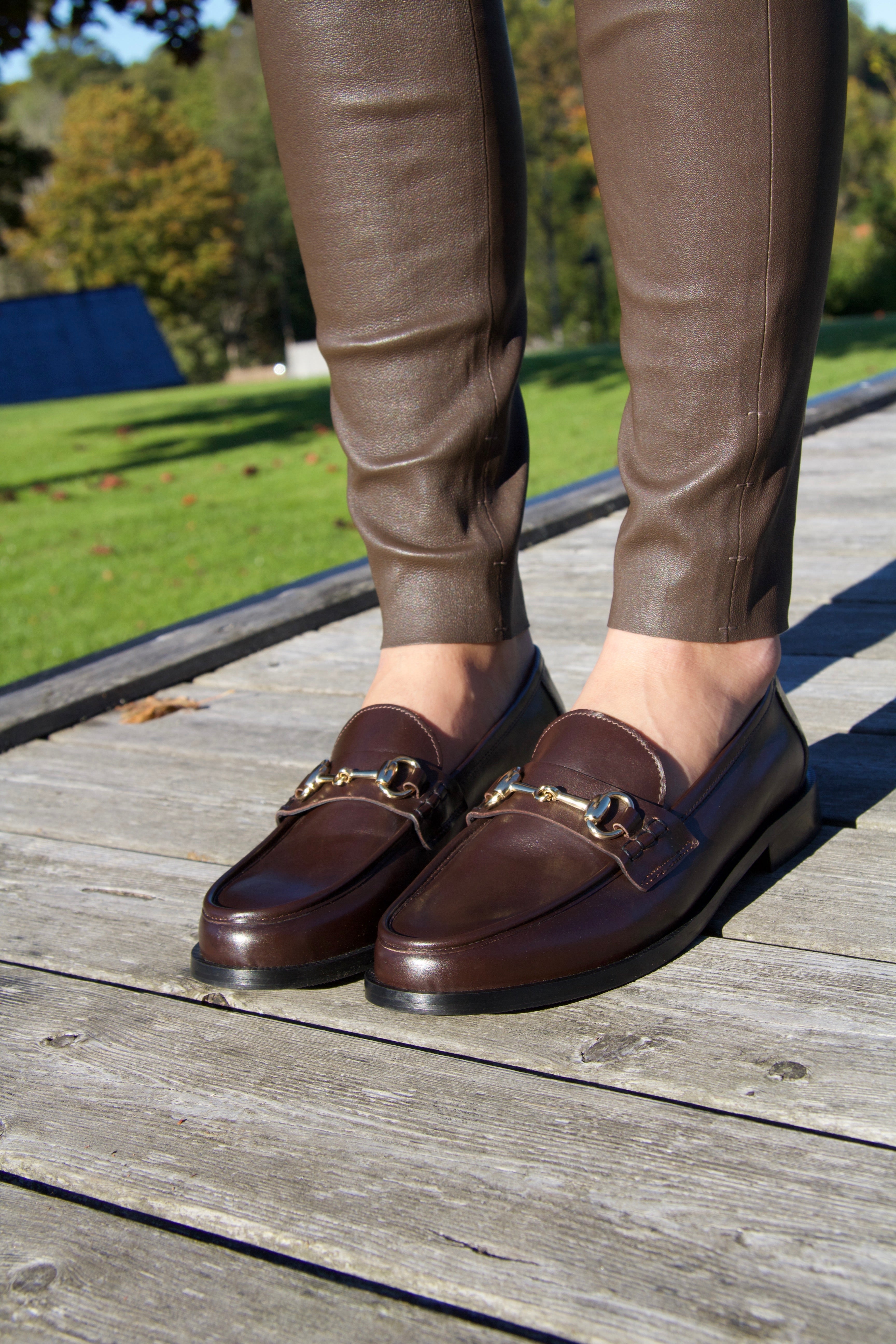 Wally mörkbruna loafers