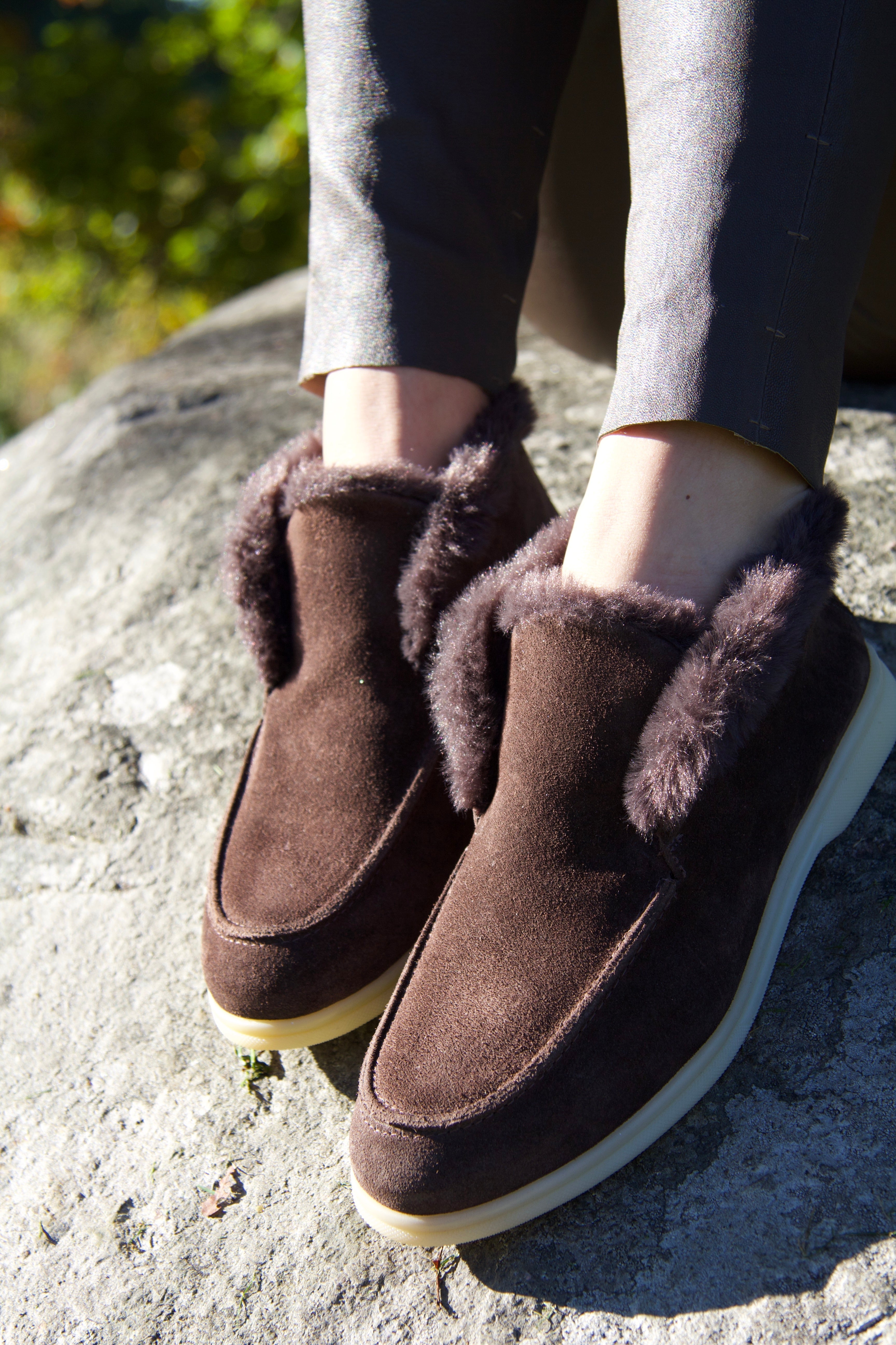 Wiveca mörkbruna pälsstövlar