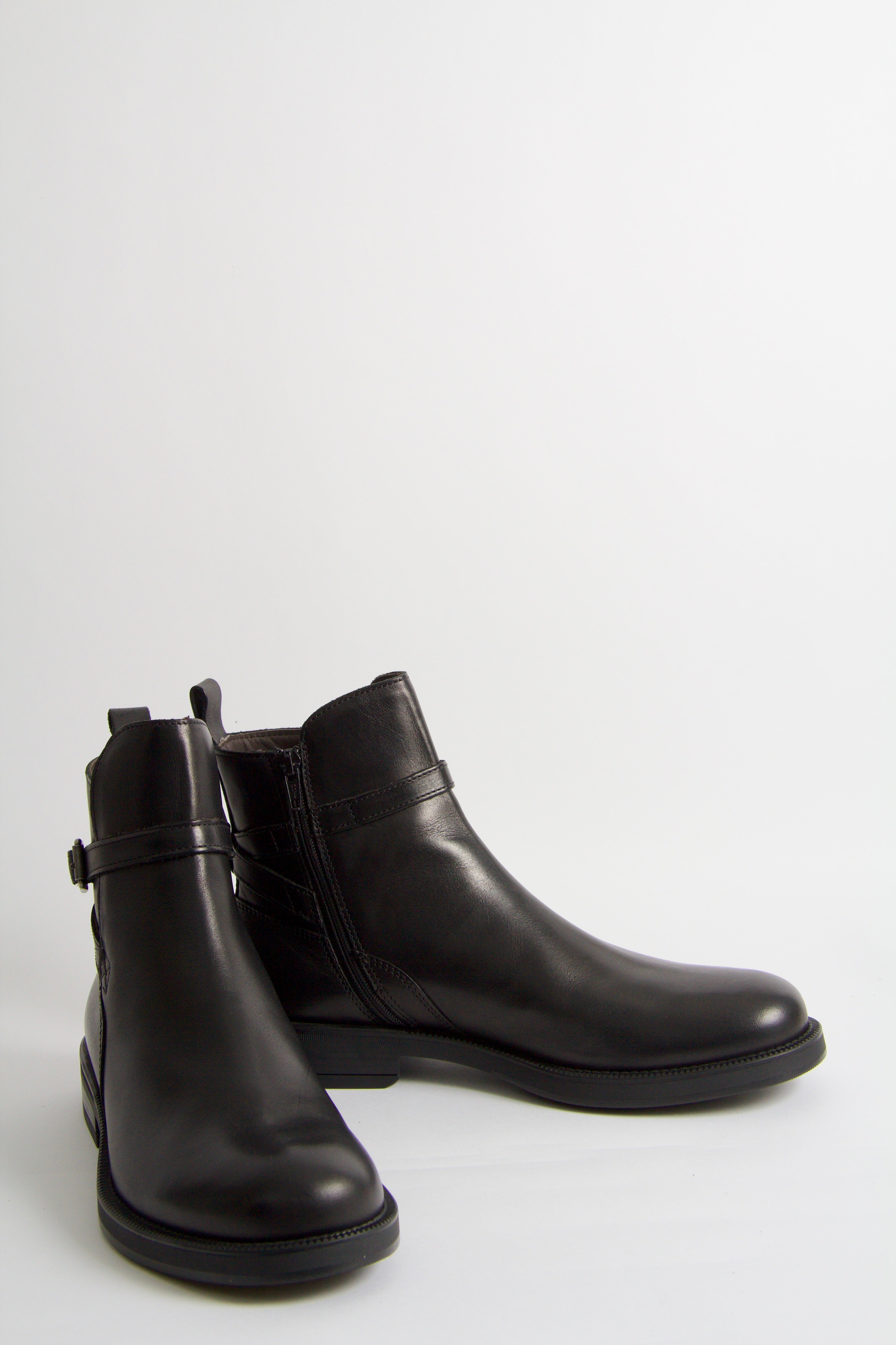 Ultra svarta jodhpurstövlar