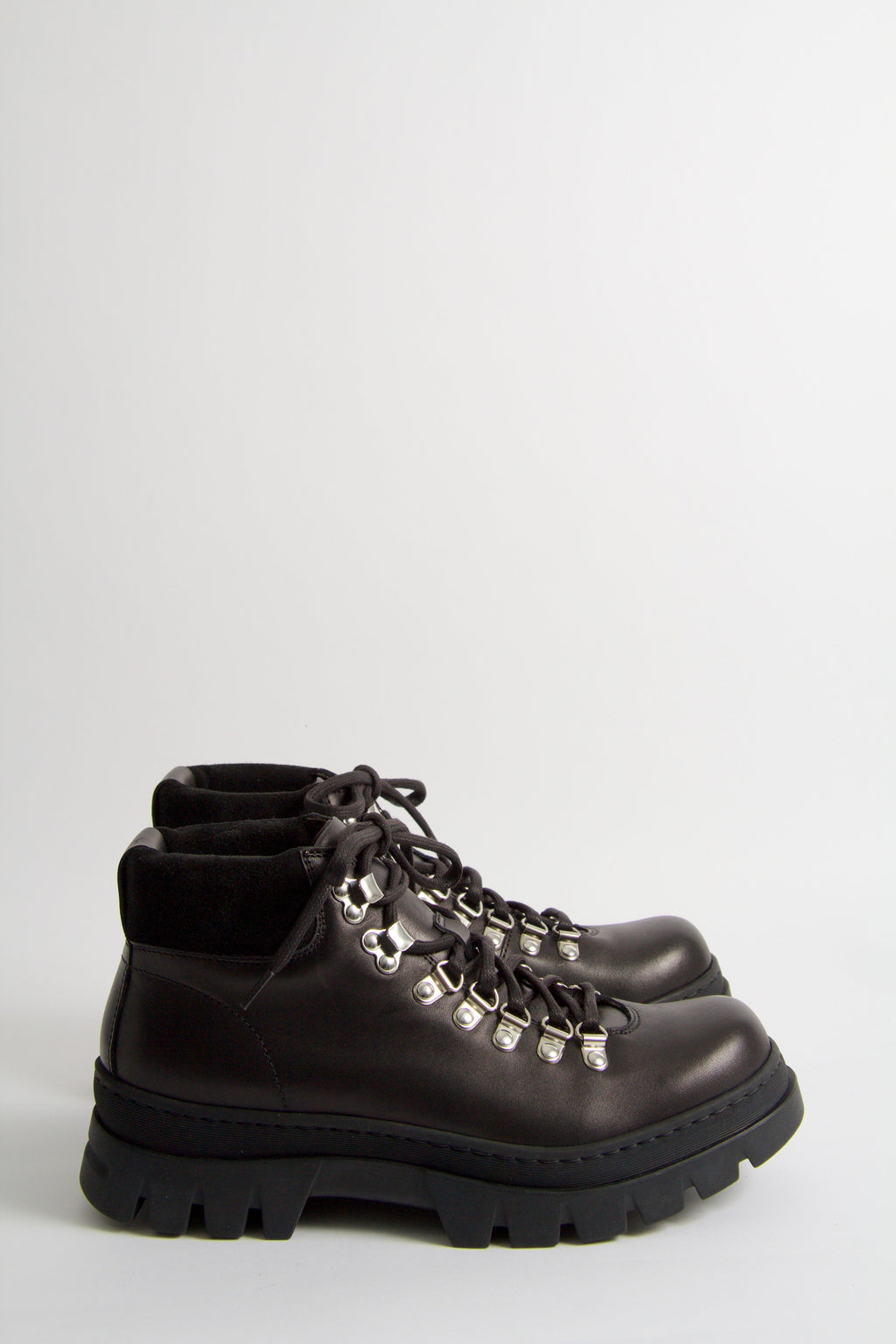 Wiggo svarta snörstövlar