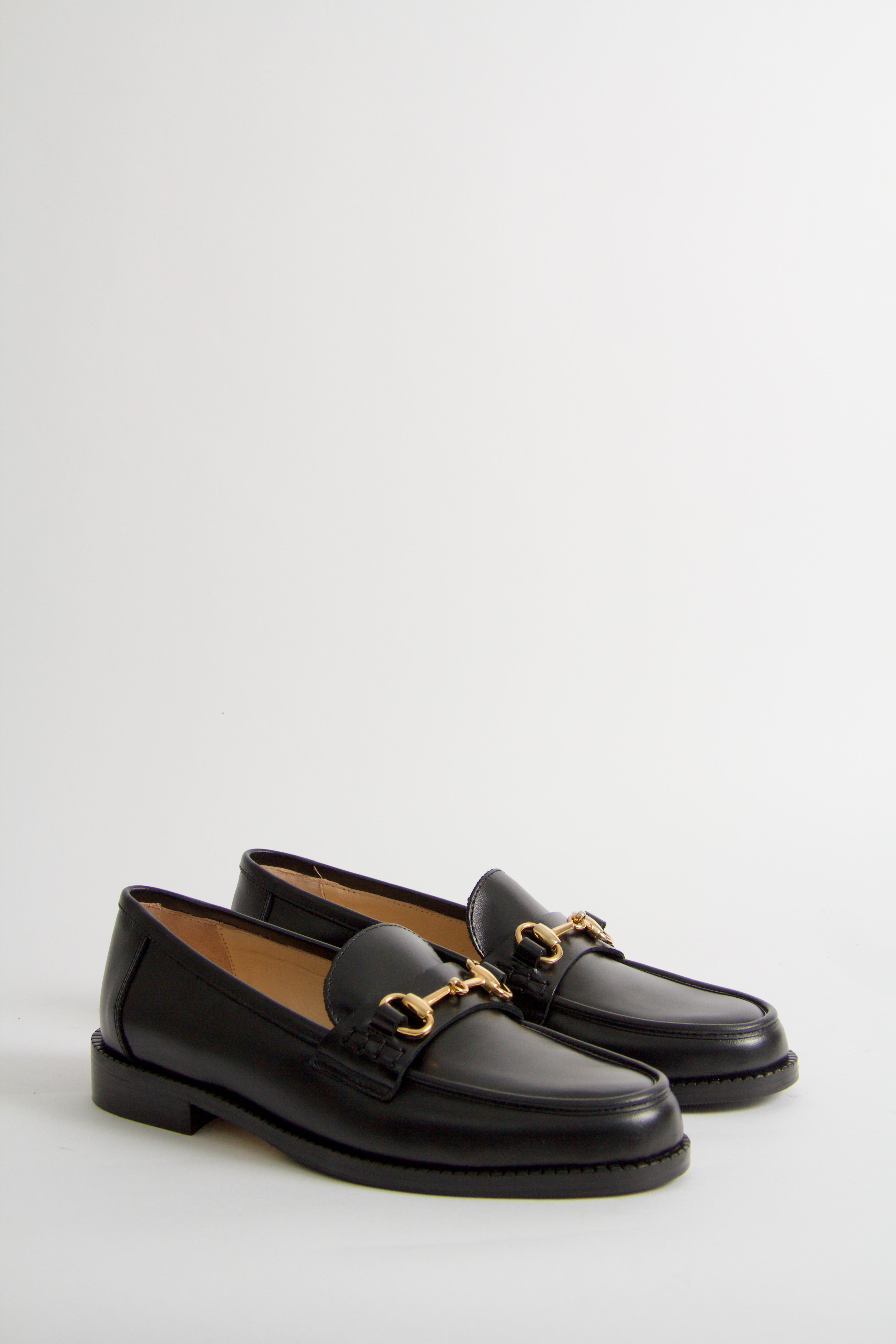 Wally svarta loafers